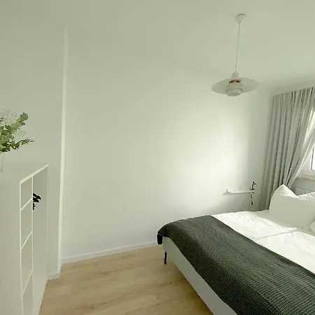Gemuetliche Ferienwohnung Fuer Bis Zu 6 Personen Im Stadtzentrum Bremerhaven Exterior photo